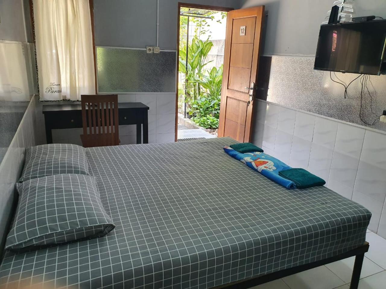 Taman Paradise Homestay Pradahkalikendal Dış mekan fotoğraf