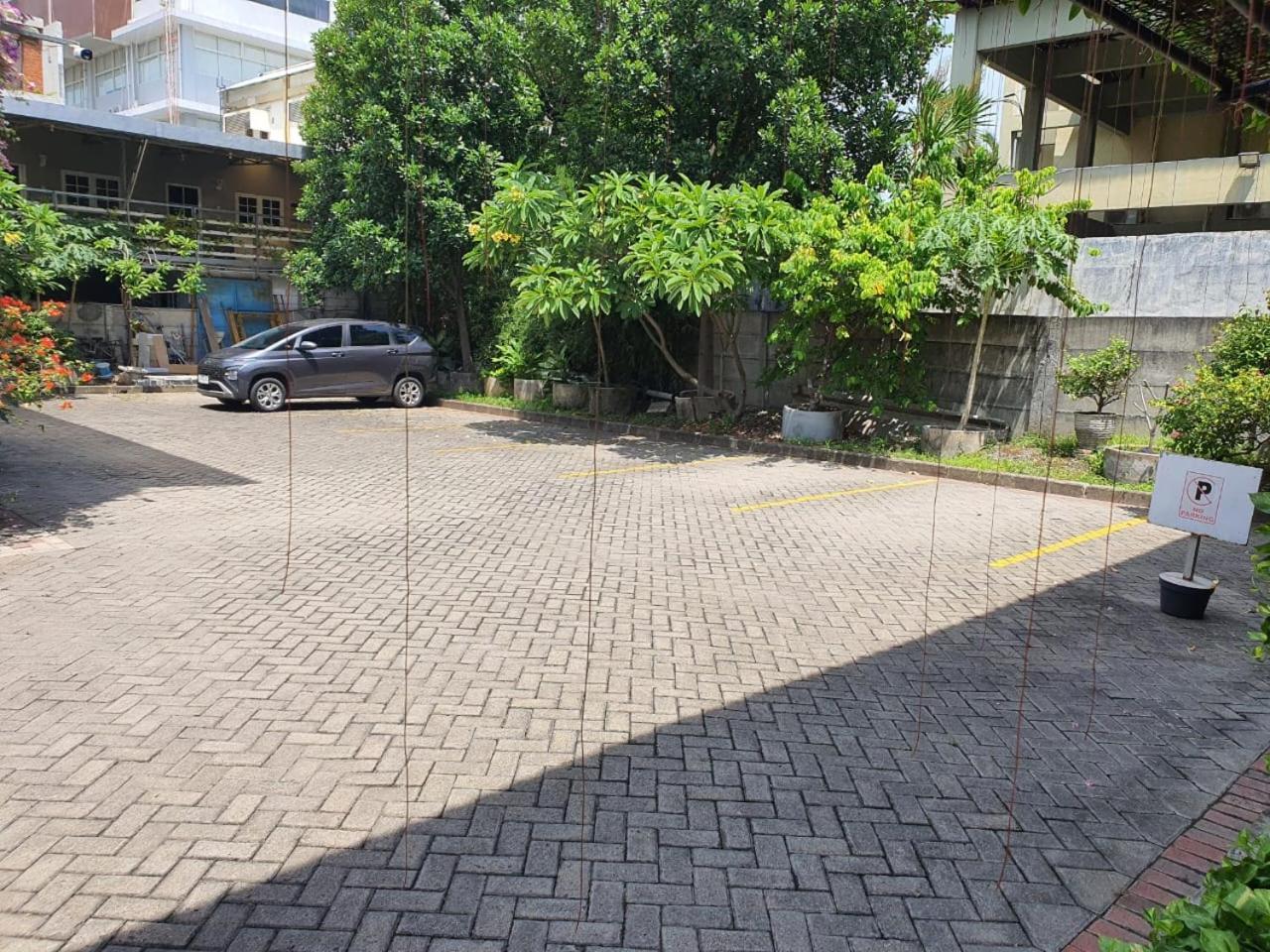 Taman Paradise Homestay Pradahkalikendal Dış mekan fotoğraf